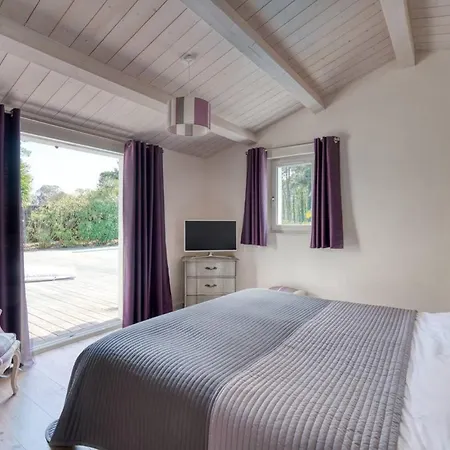 Vila Maison Au Calme En Lisiere De Foret Avec Piscine Chauffee *